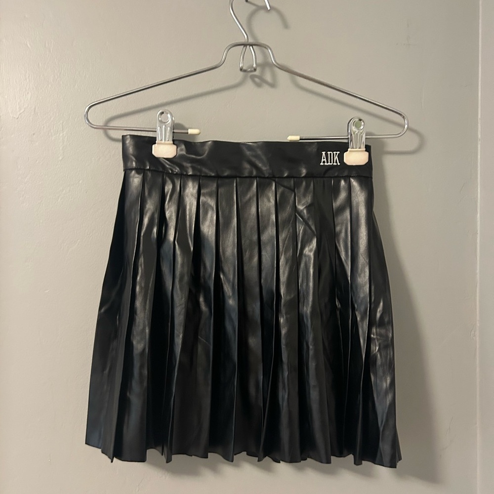 Adika Black Pleated Mini Skirt for Night Out